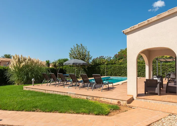 Juanita By Escape Villa